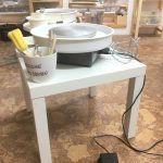Tisch, Drehscheibe und mehr als Mietangebot